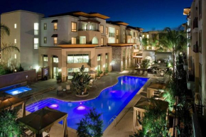 Woodland Hills Luxury Apt 2 bed CA